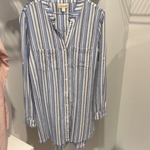 Cloth & Stone Blue and White Striped Top
